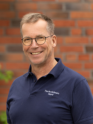 Dr. Karsten von Brehm